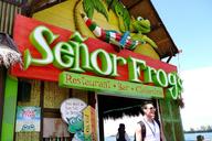 !R Señor_Frog's frog squat // 990x660 // 227.0KB