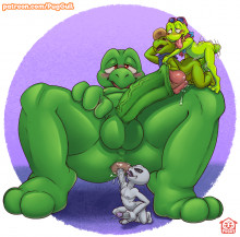 !A @ThatPuggy Ket frog grey_alien statuette tortavi turtle // 1206x1194 // 1.3MB