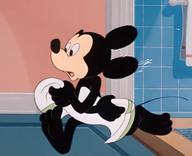 !R Disney Mickey feet mouse_rat // 660x535 // 315.4KB